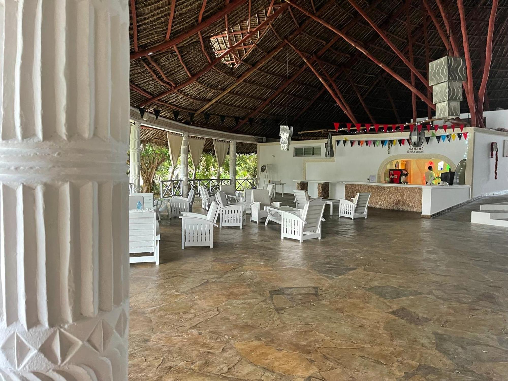 Twiga Beach Resort Watamu Exterior foto